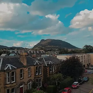 Bed & Breakfast House Of Many Ways, Edinburgh