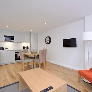 Destiny Scotland New Town Appartement